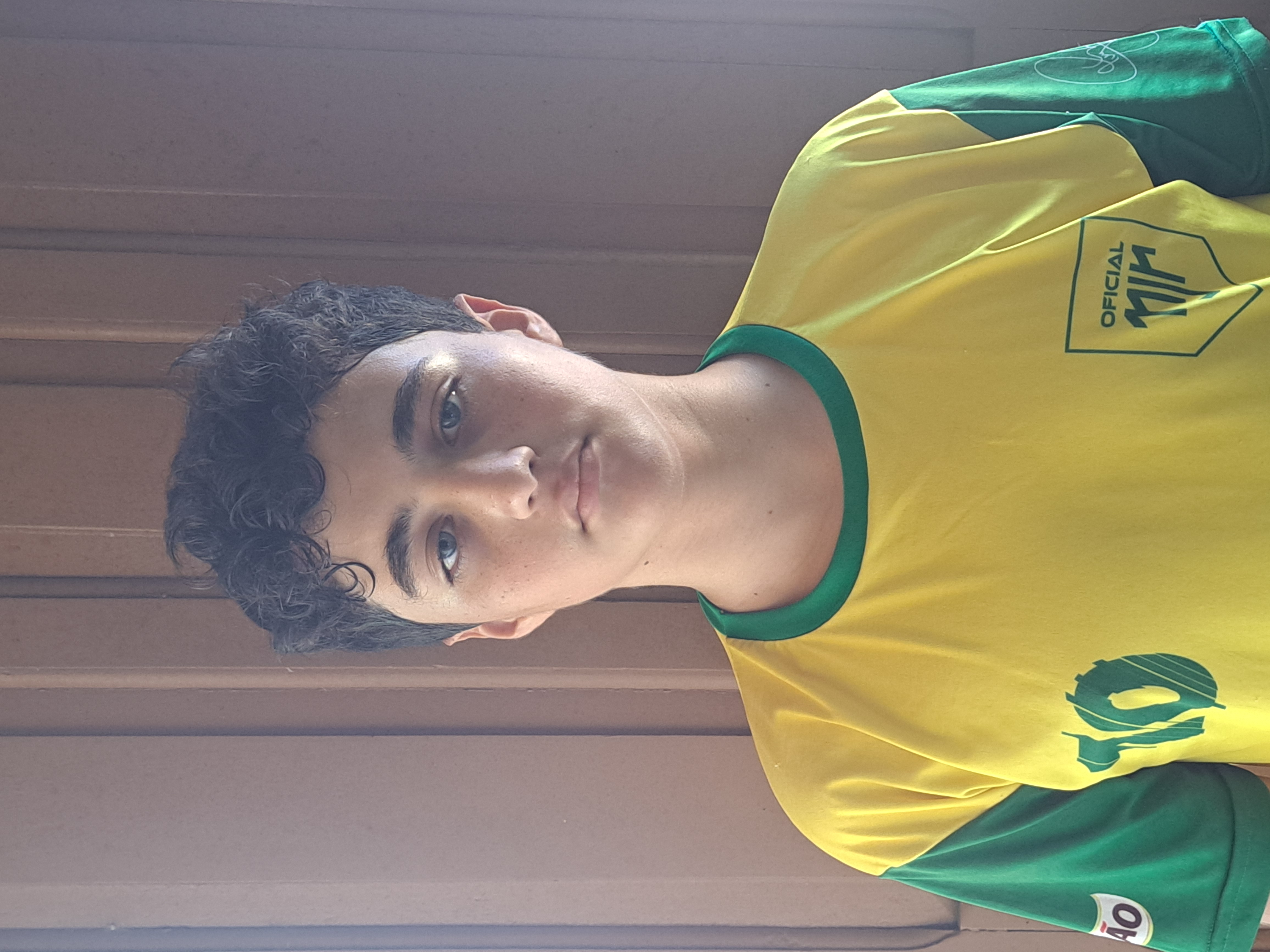 Bola pra Cima